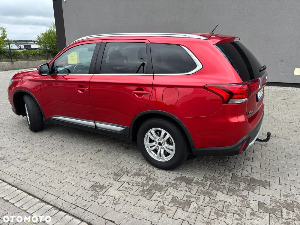 Mitsubishi Outlander 2.0 2WD Inform - 6