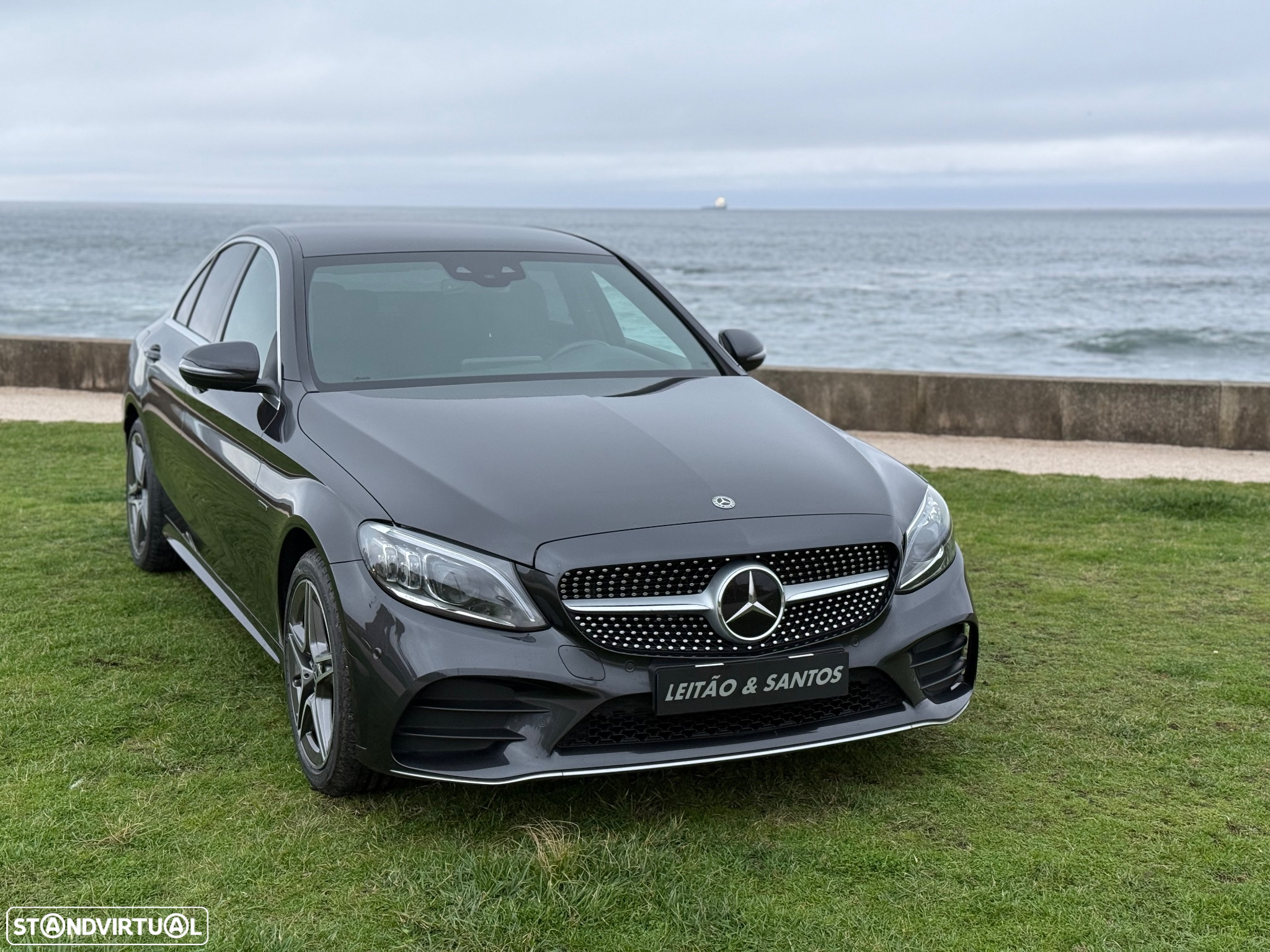 Mercedes-Benz C 300 de AMG Line - 29
