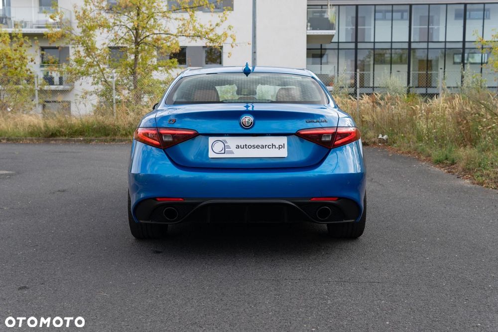 Alfa Romeo Giulia 2.0 Turbo Veloce Q4 - 6