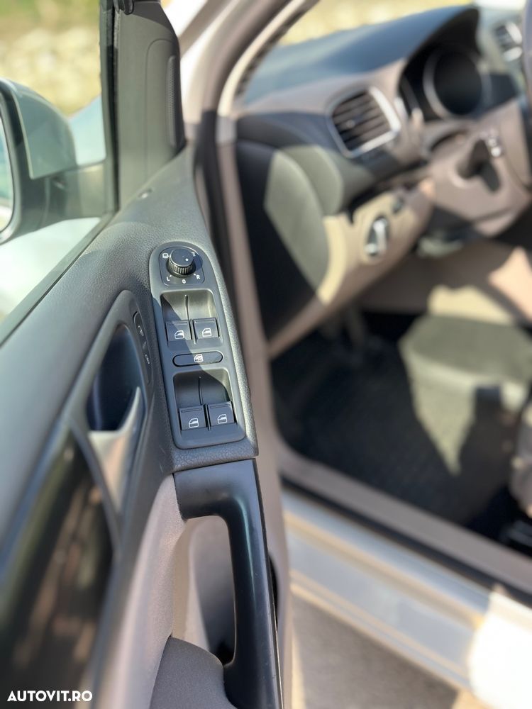 Volkswagen Golf 1.4 TSI BMT DSG Comfortline - 14