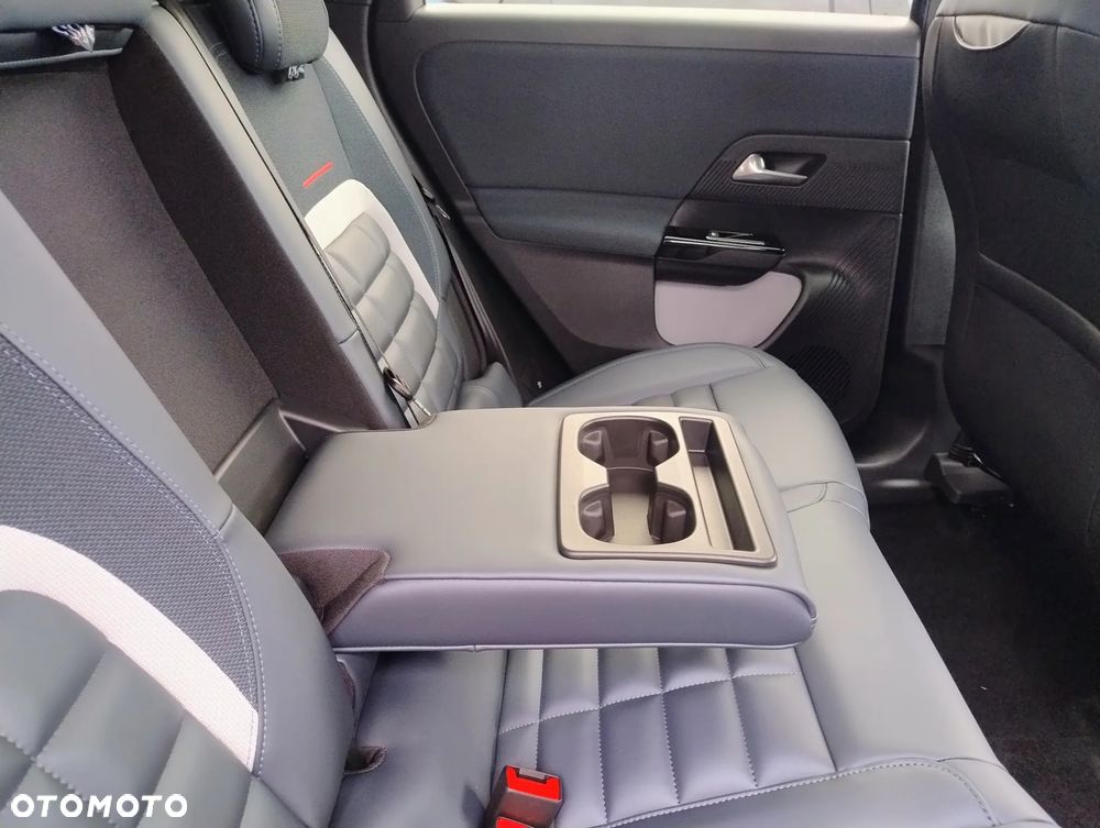 Citroën C5 Aircross 1.2 mHEV Max eDCT6 - 31