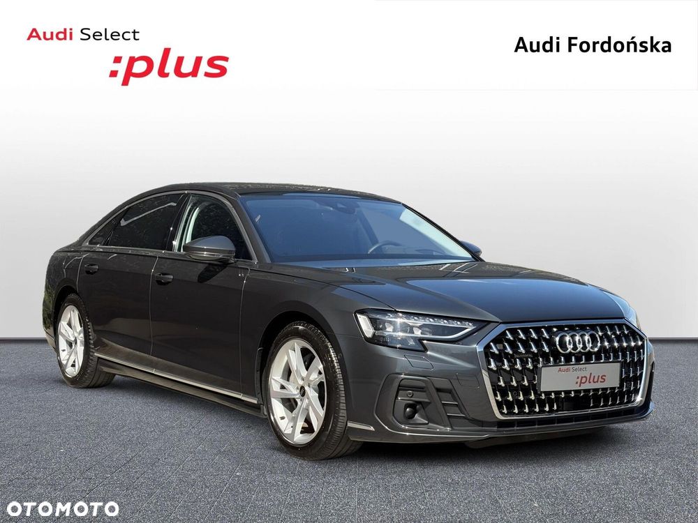 Audi A8 - 8
