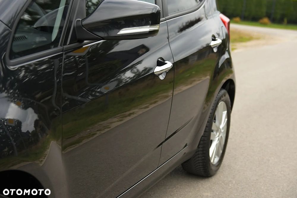 Hyundai ix20 - 10