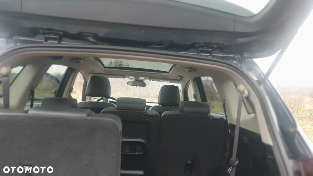 Kia Carens 1.7 CRDi 115 Dream Team Edition - 8