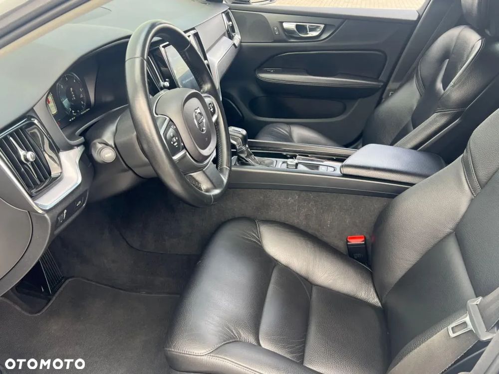 Volvo V60 D4 - 27
