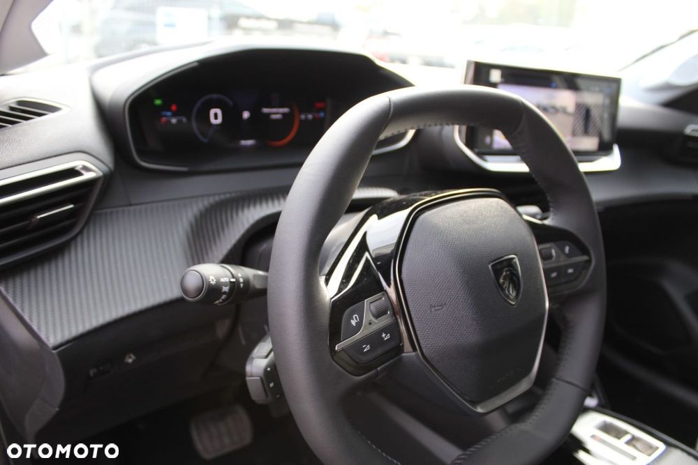 Peugeot 208 - 36