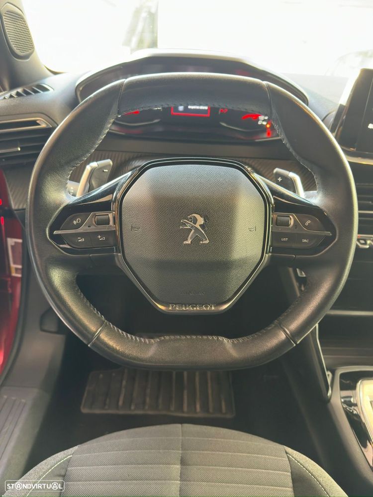 Peugeot 2008 1.2 PureTech Active Pack EAT8 - 11