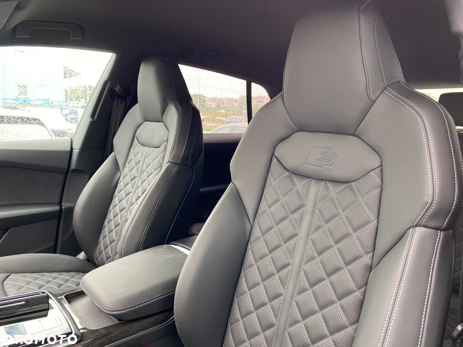 Audi Q8 - 11