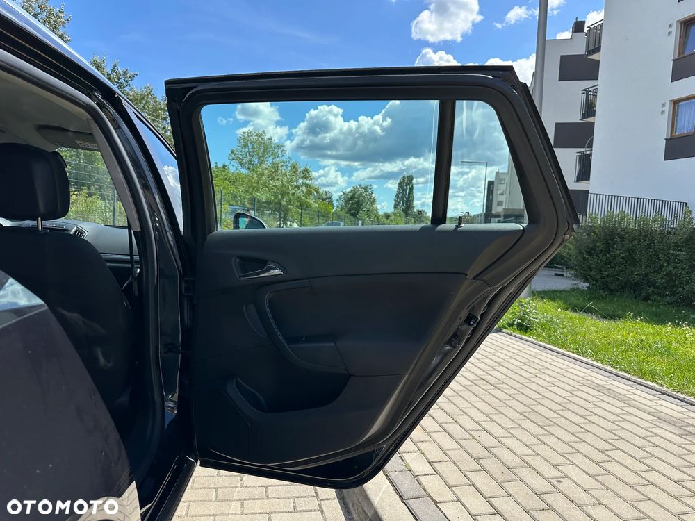 Opel Insignia 1.6 CDTI Cosmo S&S - 29