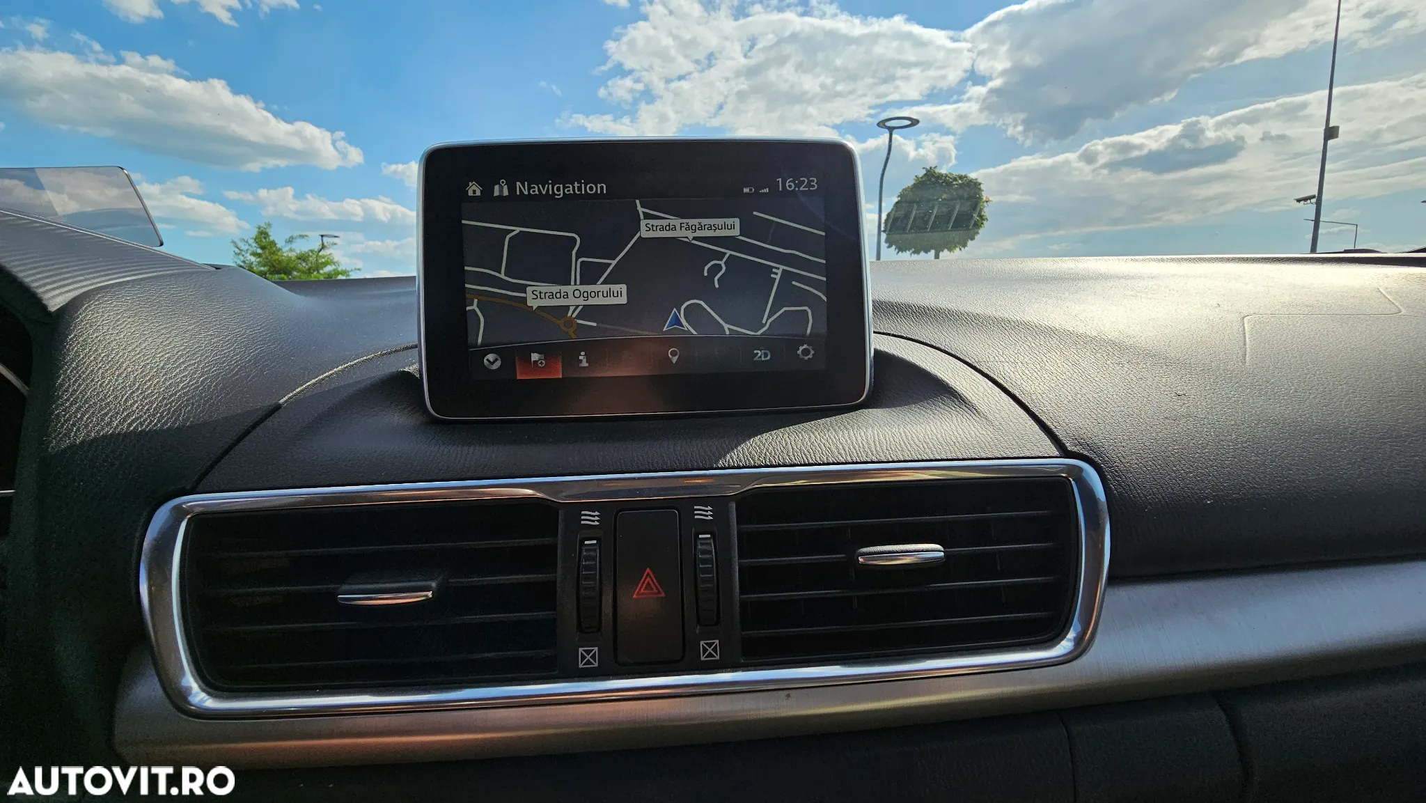Mazda 3 SKYACTIV-D 150 Sports-Line - 9