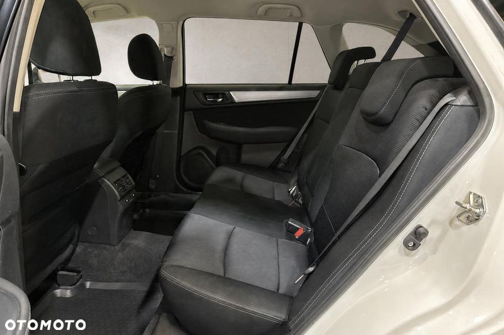 Subaru Outback 2.0D Lineartronic Comfort - 9