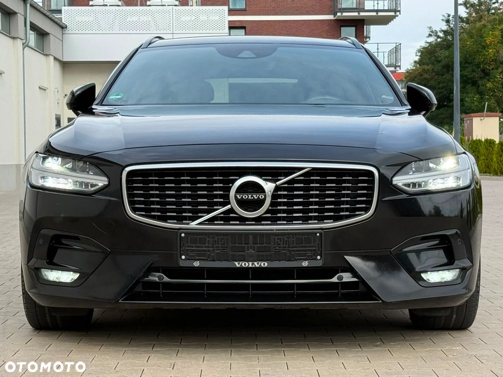 Volvo V90 D4 Geartronic R Design - 17