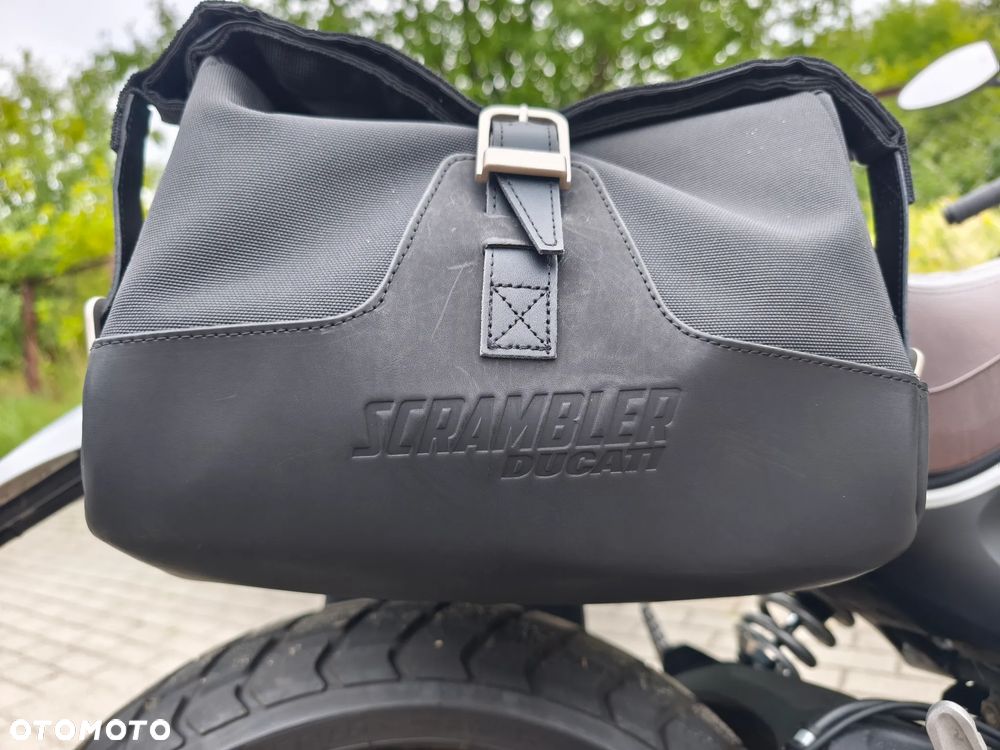 Ducati Scrambler - 10