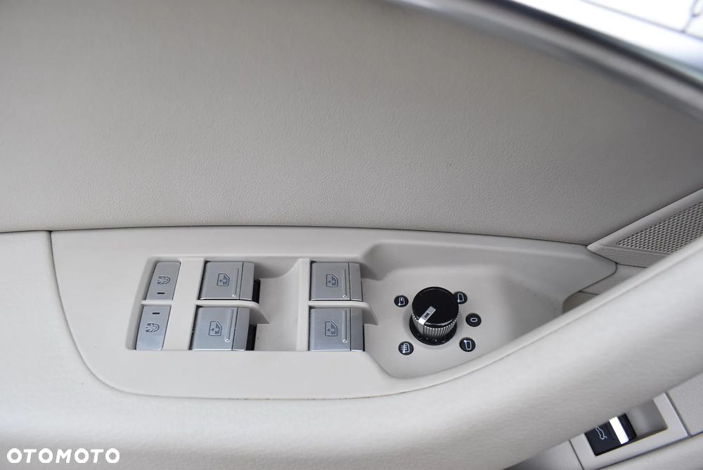 Audi A6 Avant 45 TFSI mHEV Quattro Sport S tronic - 23