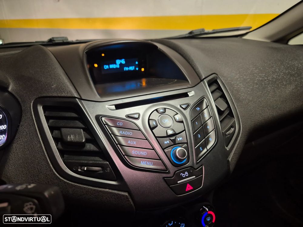 Ford Fiesta 1.0 Ti-VCT Trend - 16