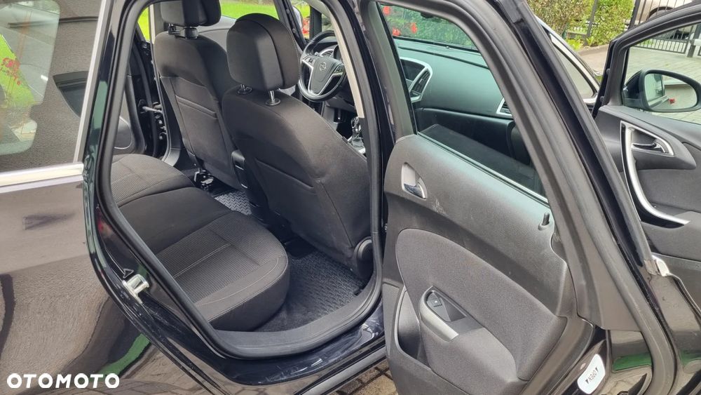 Opel Astra 1.4 Turbo - 12