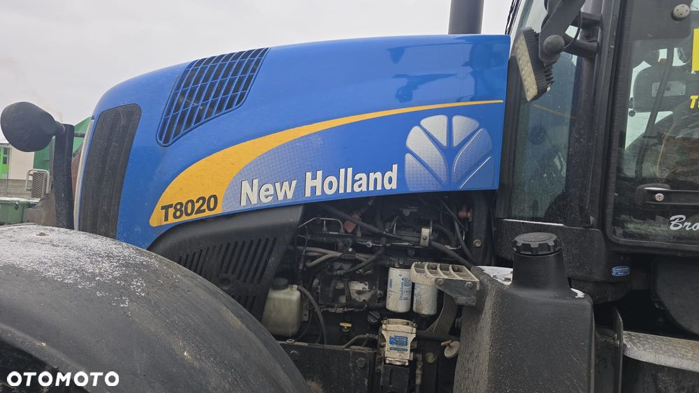 New Holland T8020 - 5