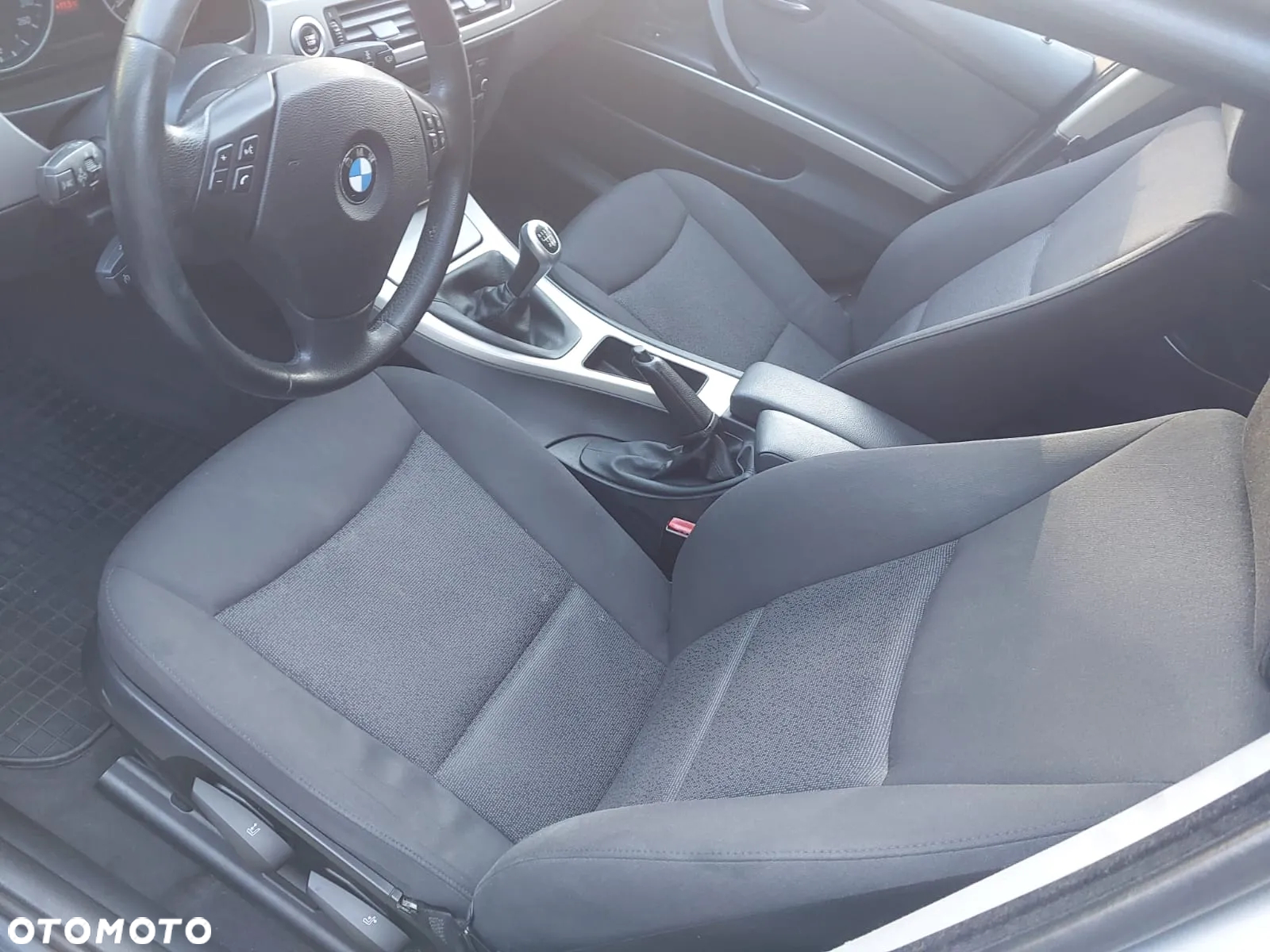 BMW Seria 3 318i - 10