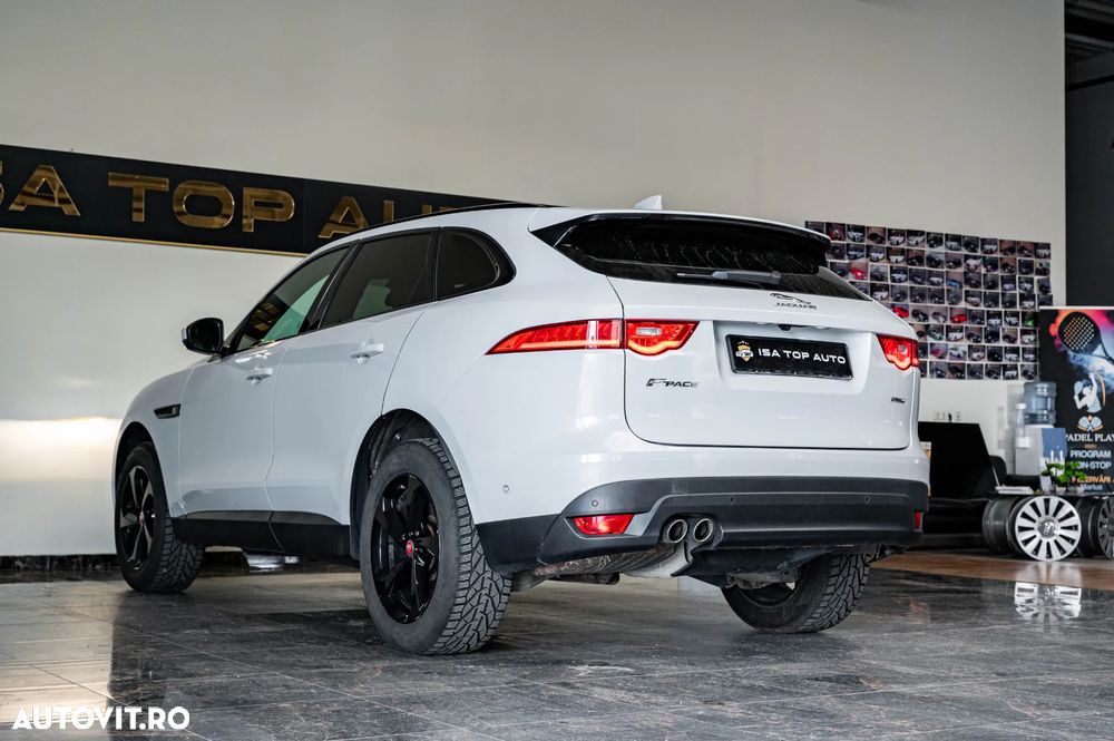 Jaguar F-Pace 20d AWD Aut. Prestige - 4