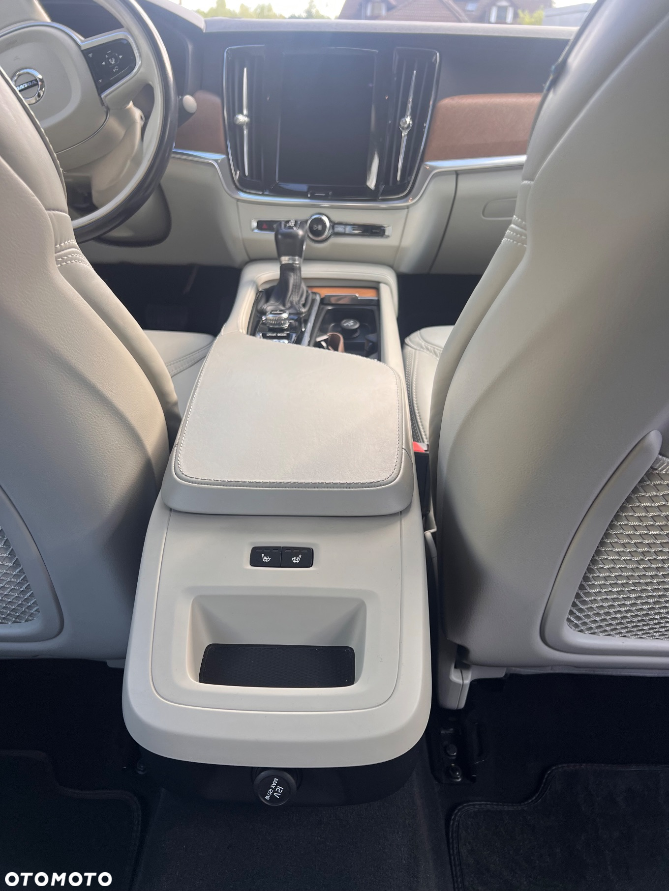 Volvo S90 D4 Inscription - 10
