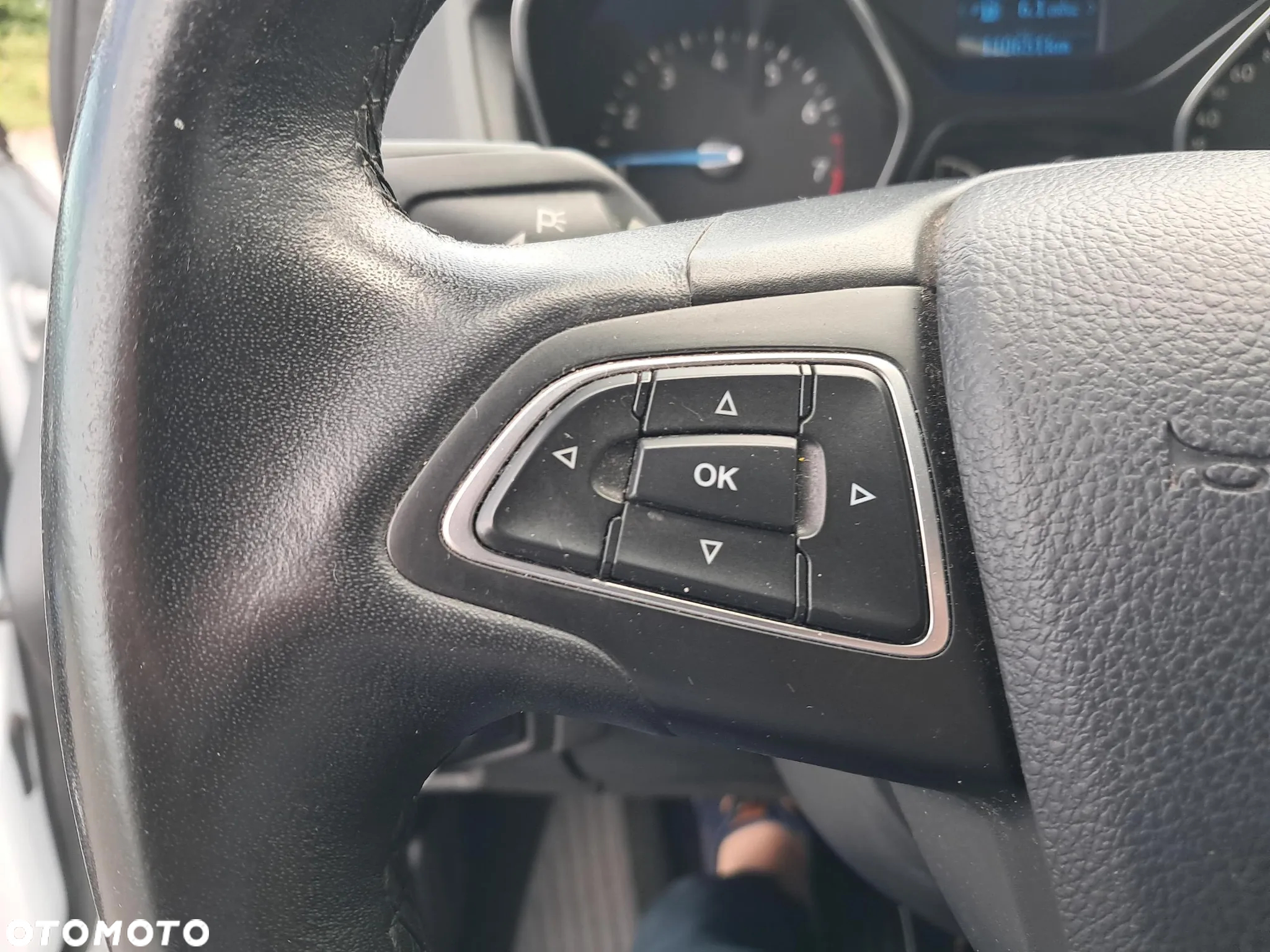 Ford Focus 1.6 Trend - 16