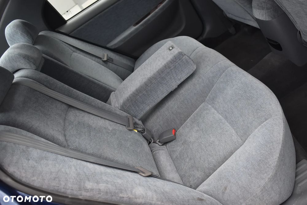 Kia Magentis - 11