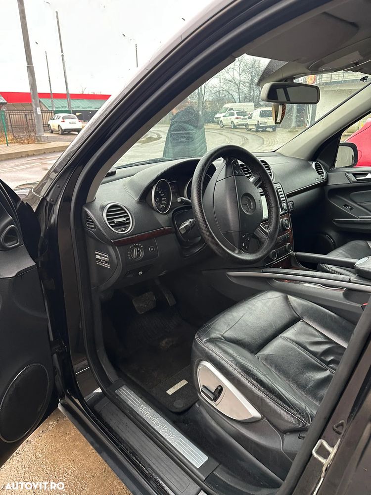 Mercedes-Benz GL 320 CDI DPF 4Matic 7G-TRONIC - 33