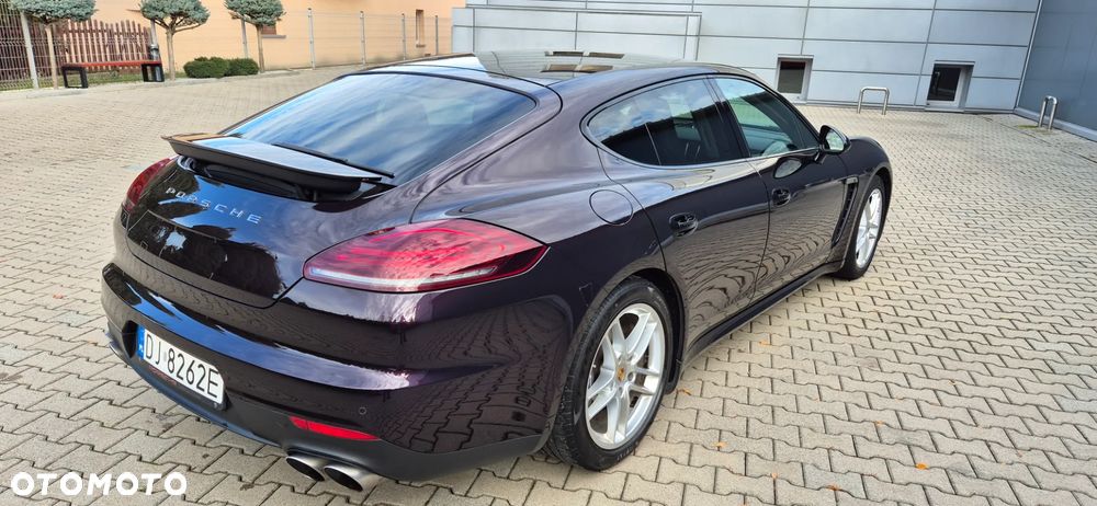 Porsche Panamera 4 - 18