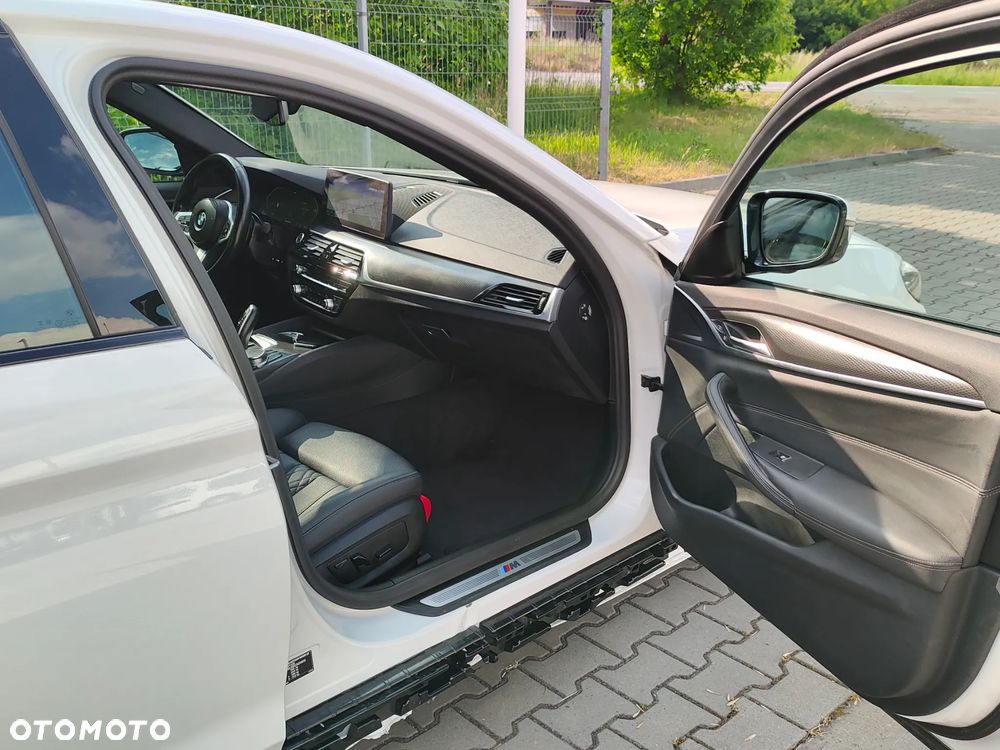 BMW Seria 5 518d mHEV M Sport sport - 8
