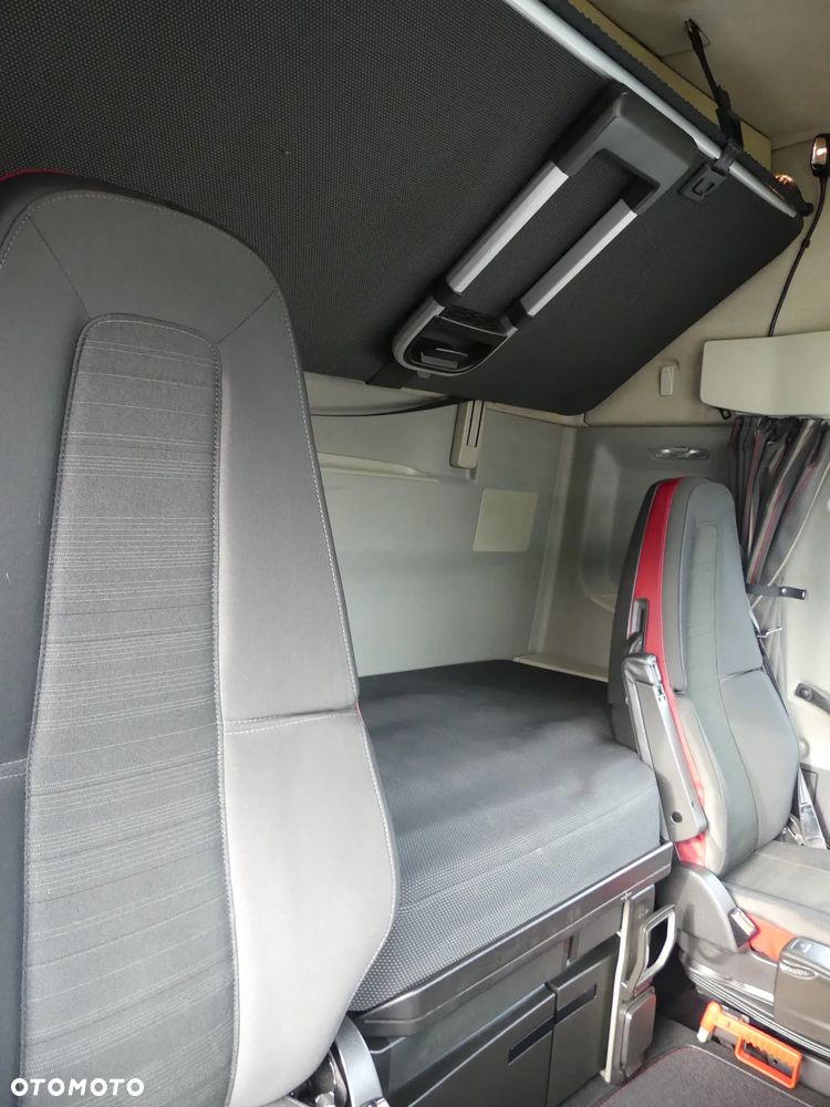 Volvo FH4 460 / EURO 6 / AUTOMAT / I -SHIFT / STANDARD / - 24