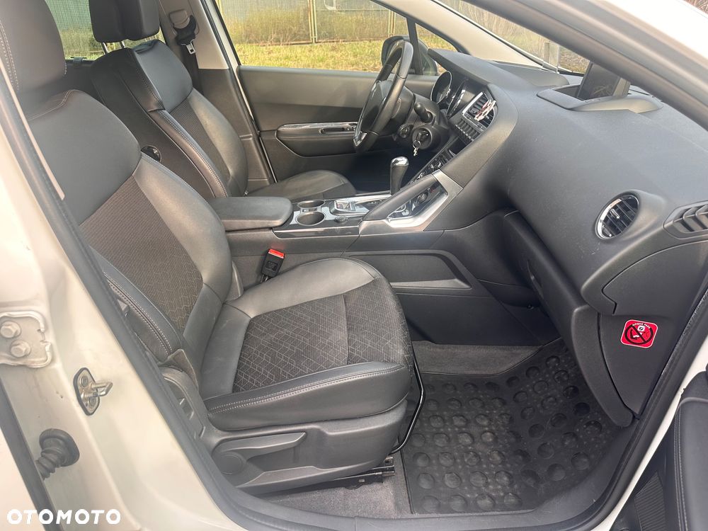 Peugeot 3008 1.6 THP Allure - 12