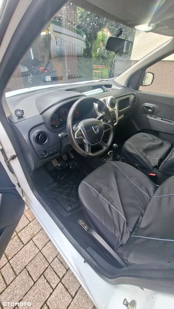 Dacia Dokker - 10
