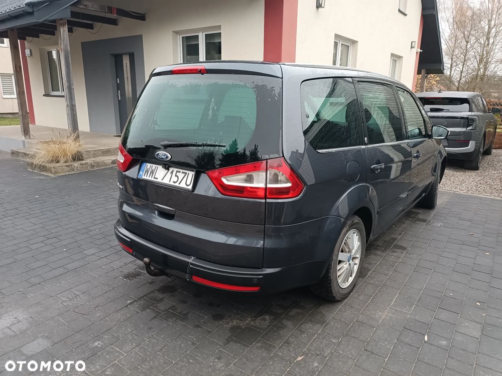 Ford Galaxy 2.0 Ghia - 3