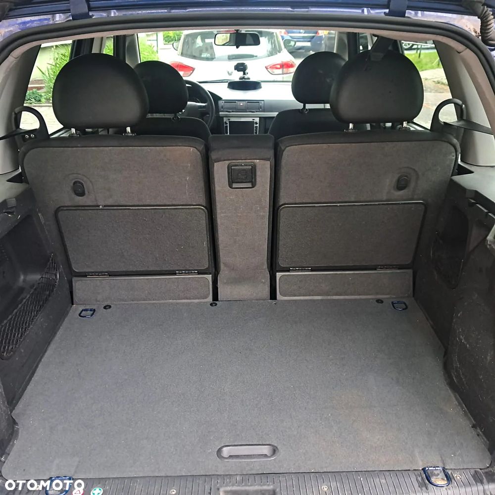 Opel Meriva 1.6 16V Cosmo - 12