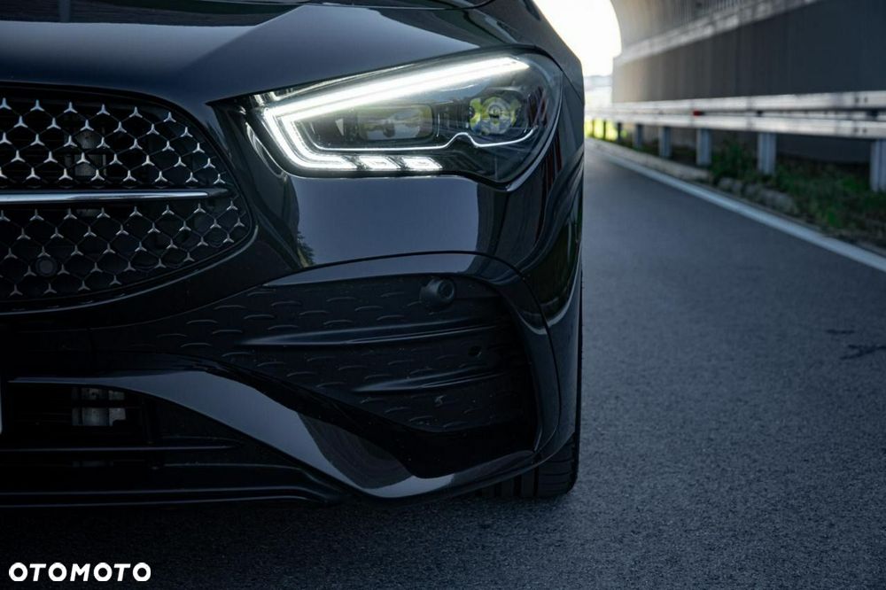 Mercedes-Benz CLA 200 d 8G-DCT AMG Line Advanced Plus - 27