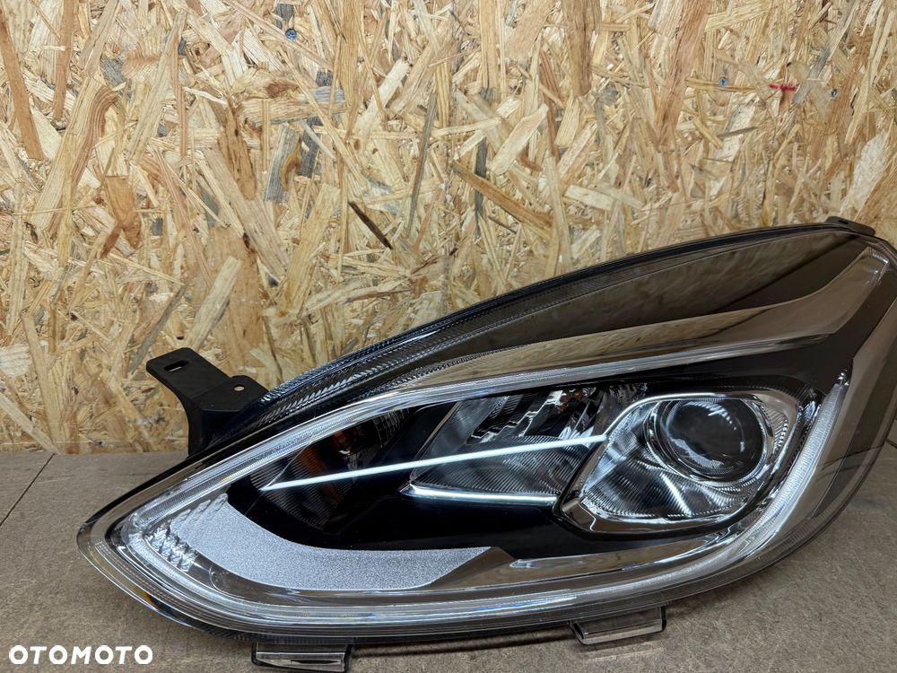 FORD FIESTA MK8 16-21 LAMPA PRZEDNIA LEWA ZWYKŁA H7 LED NOWA H1BB-13101-CJ - 13