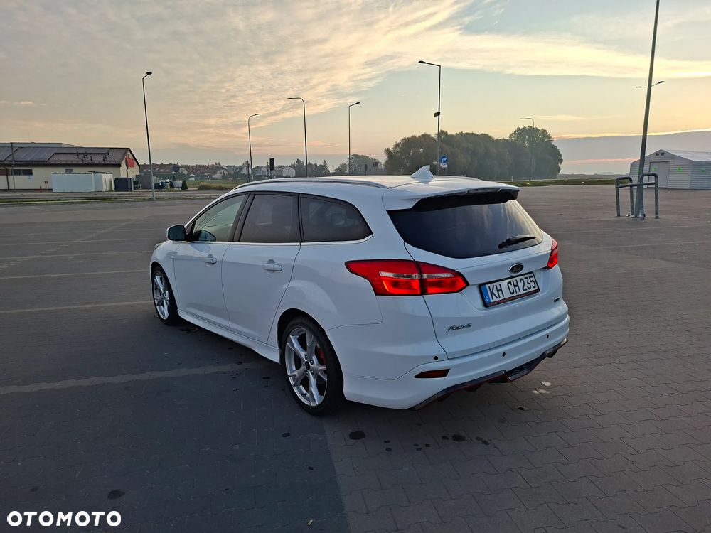 Ford Focus - 5