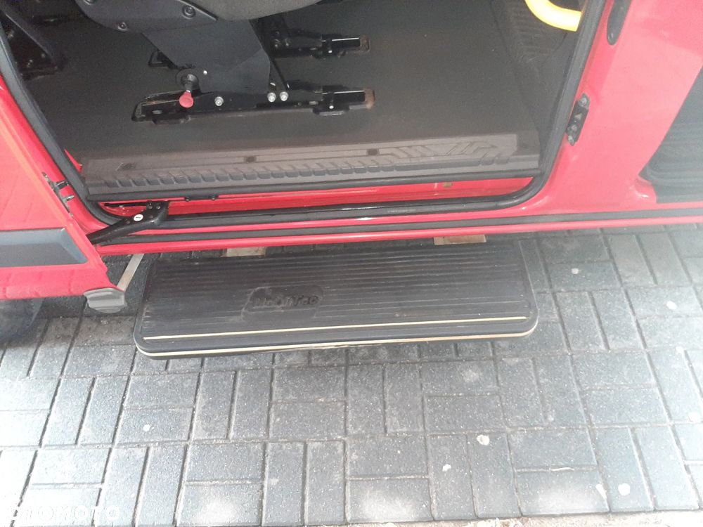 Ford Tourneo Custom - 21