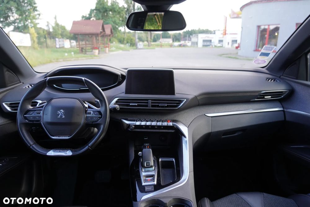 Peugeot 3008 1.6 PureTech GPF GT Line S&S EAT8 - 14
