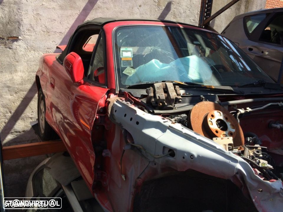 Mazda Mx5 de 1999 para peças - 1
