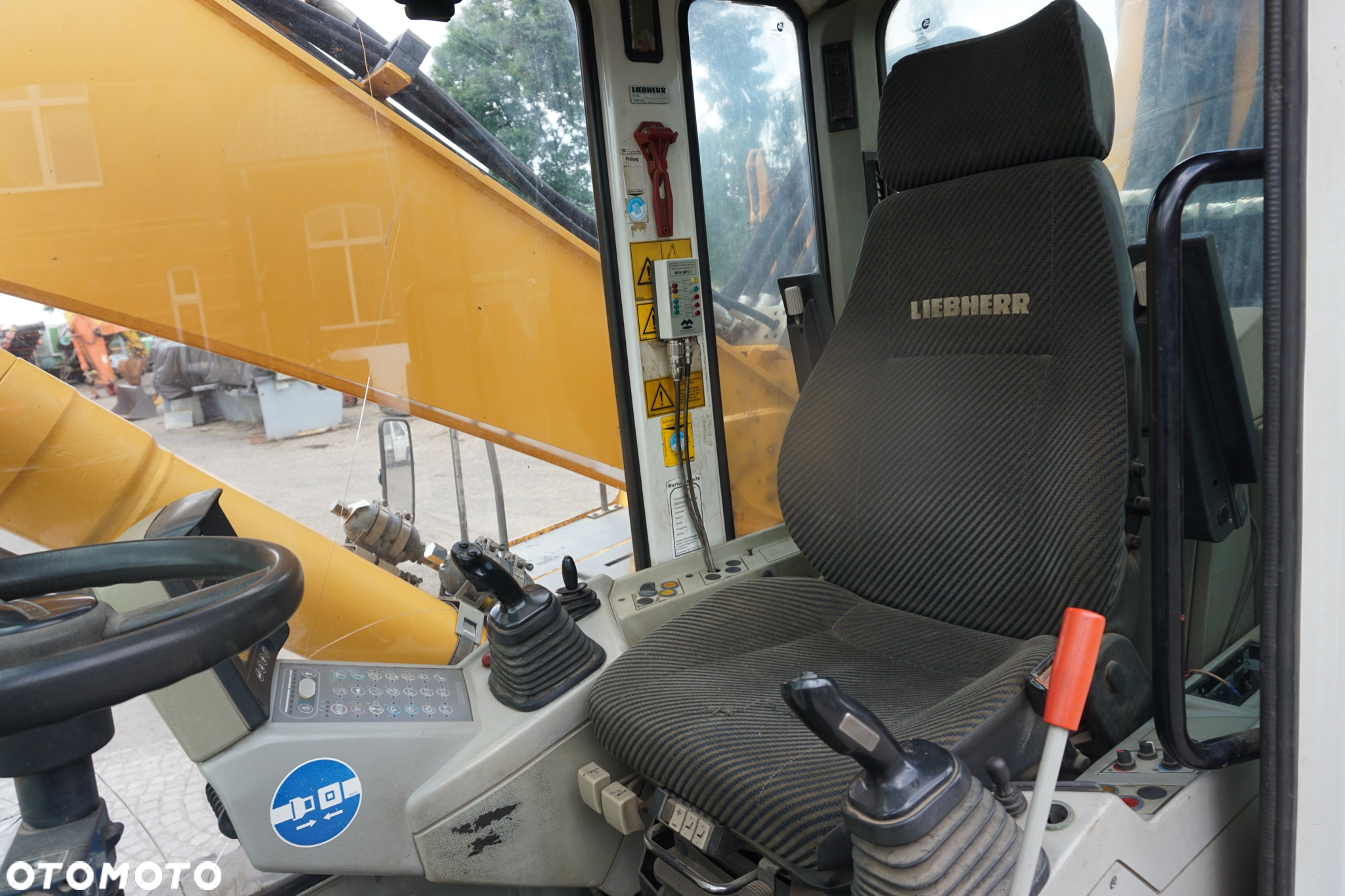 Liebherr A 924 - 19