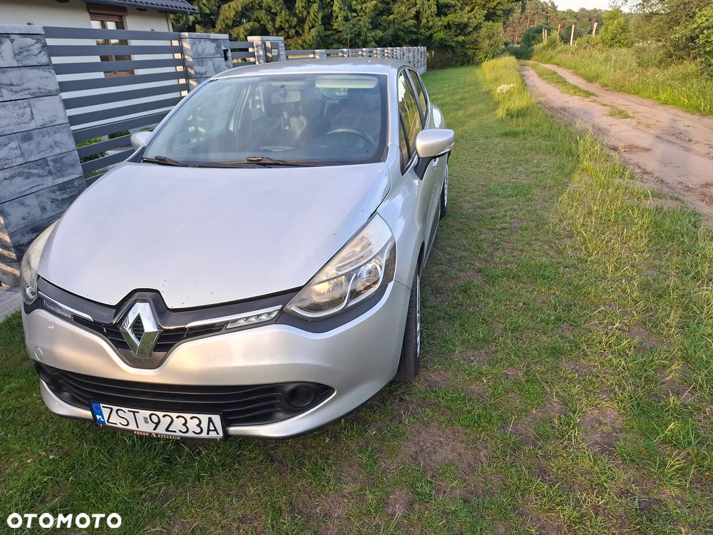 Renault Clio 1.2 16V 75 Experience - 2