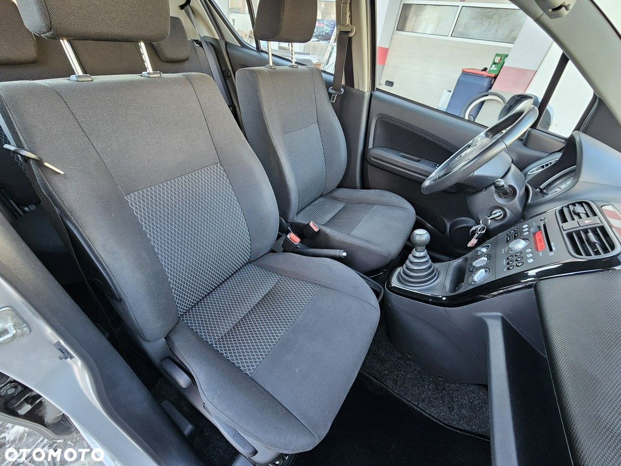 Suzuki Splash 1.0 Basic - 15