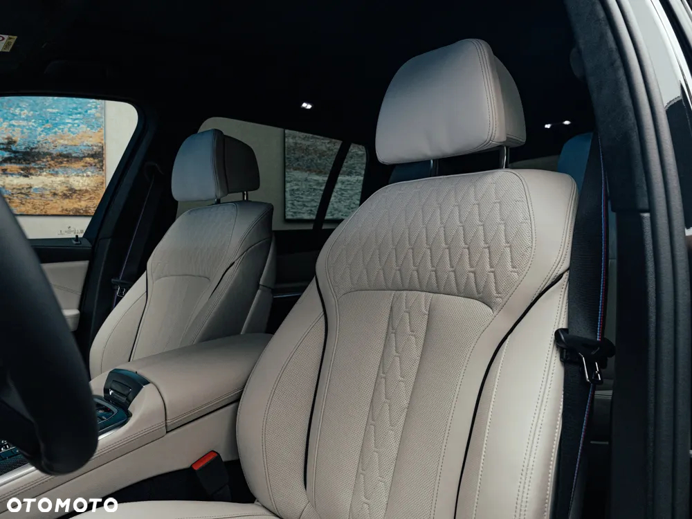 BMW X7 - 11
