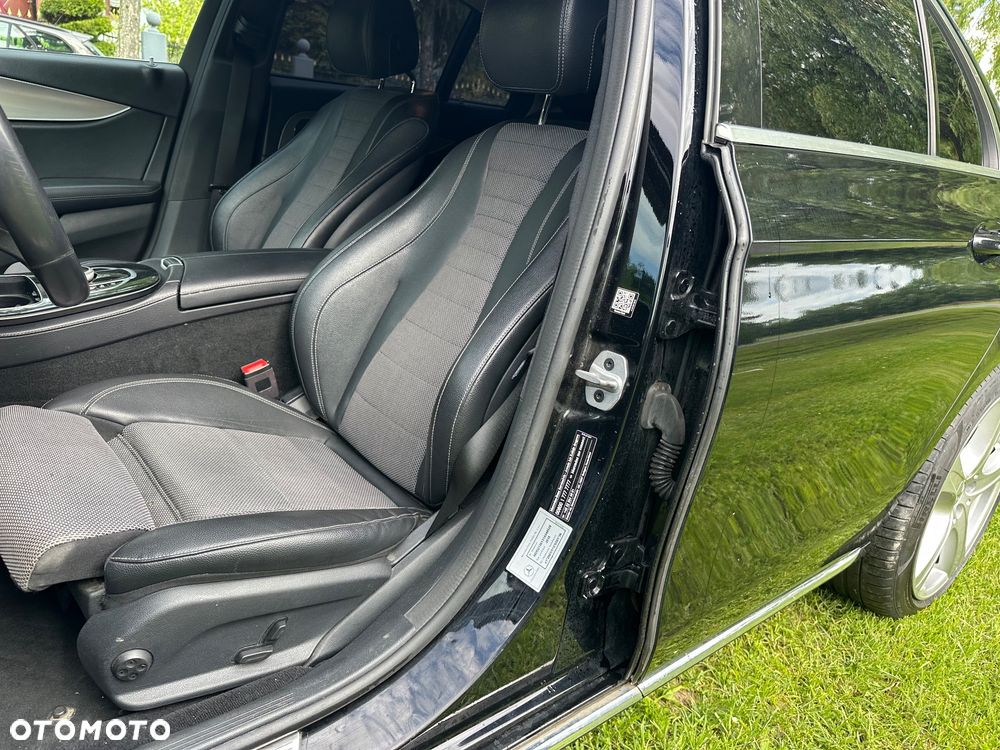 Mercedes-Benz Klasa E 200 d 9G-TRONIC - 16