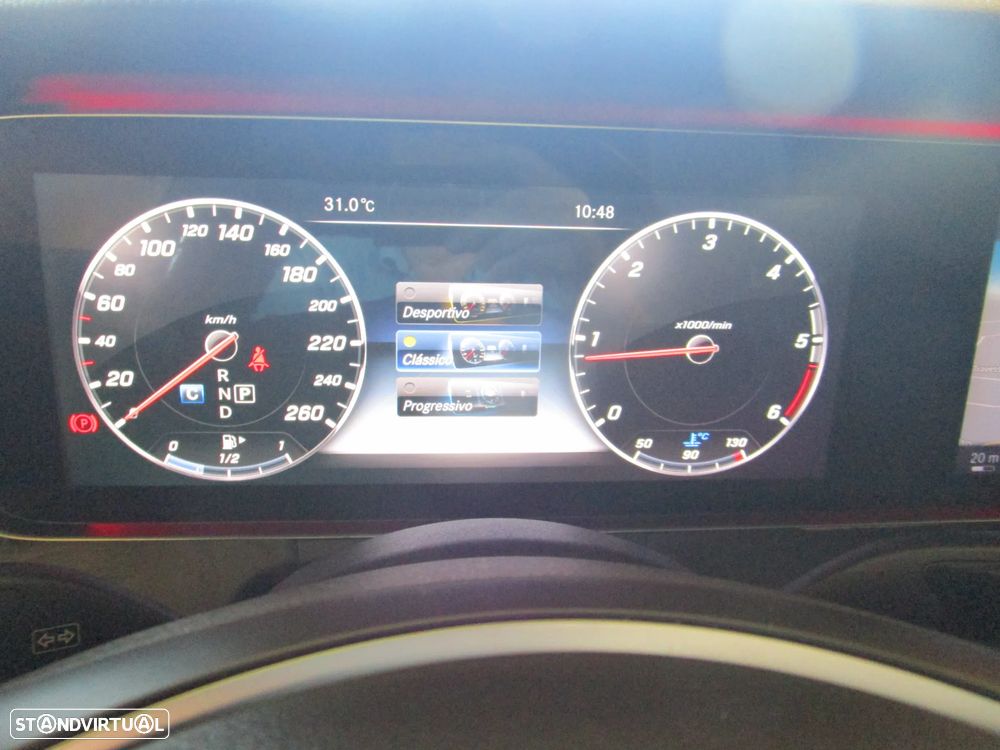 Mercedes-Benz E 220 d 4Matic All-Terrain 9G-TRONIC Exclusive - 31