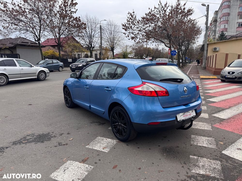 Renault Megane ENERGY dCi 110 Start & Stop Paris Business - 5