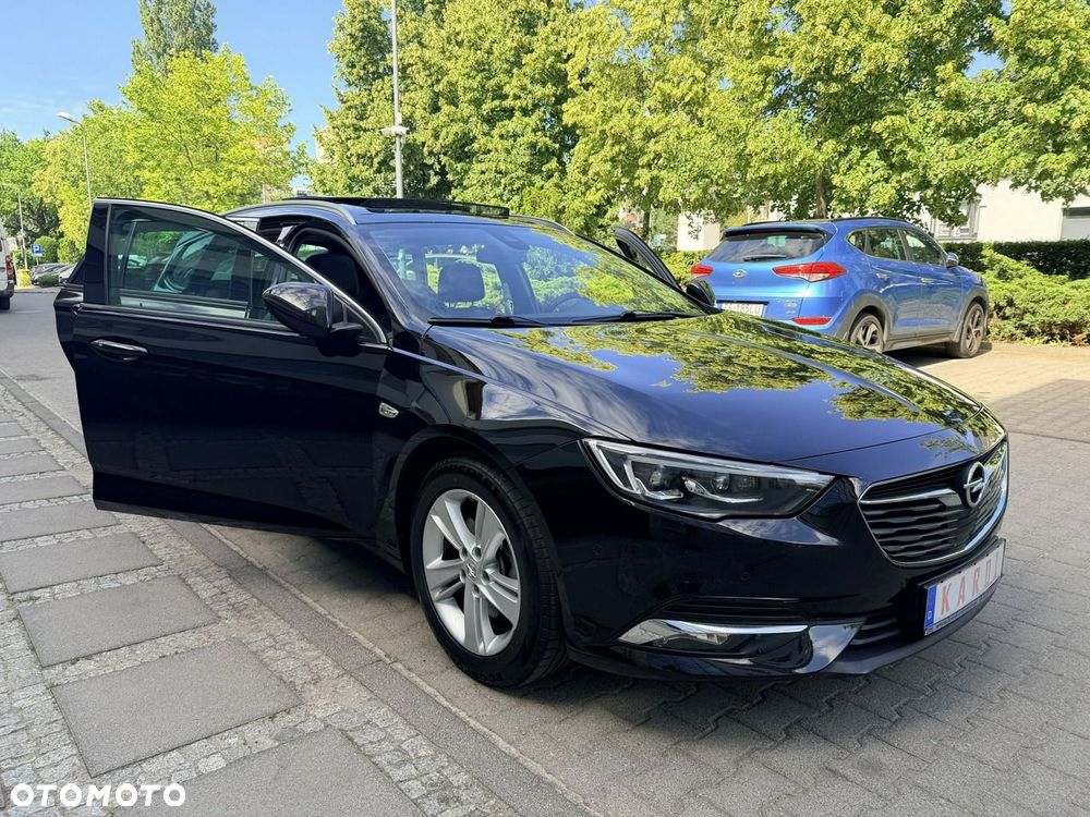 Opel Insignia - 17