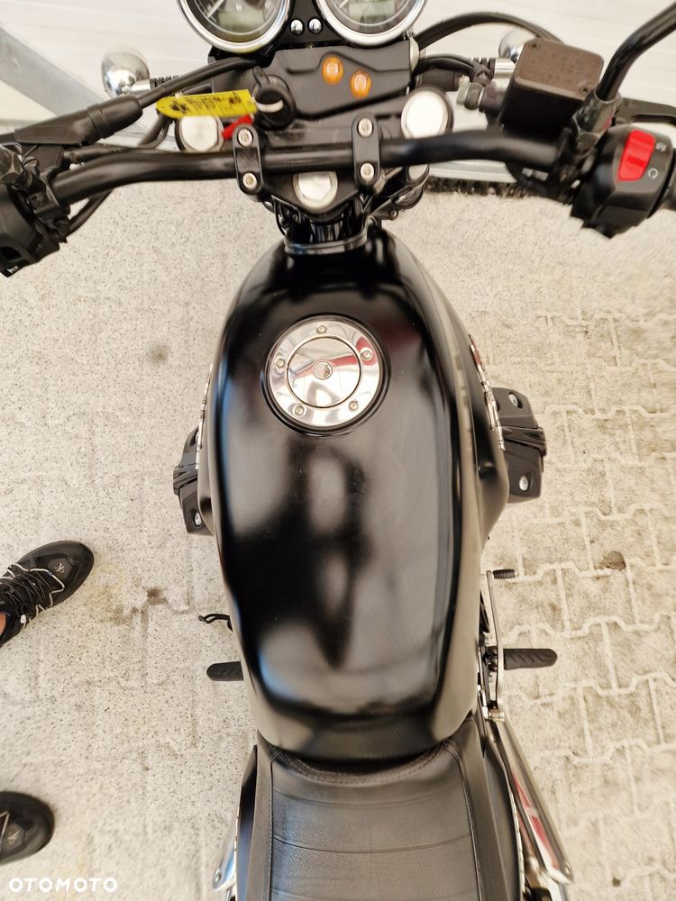 Moto Guzzi V7 - 26