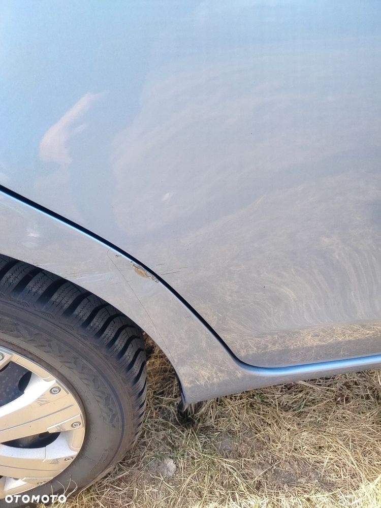 Toyota Yaris 1.33 Active - 4